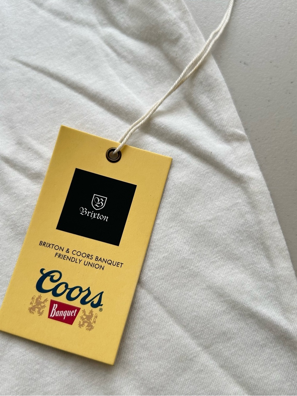 Brixton Coors T Shirt Small Off White Premium Fit New - Picture 2 of 7